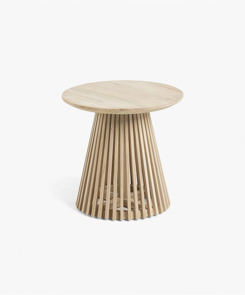 Round Cocktail Table